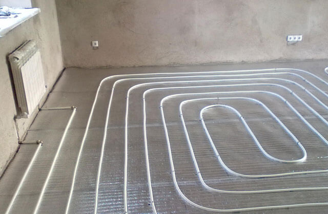 Laying heating pipes in the floor - which ones are better to choose, options and advantages